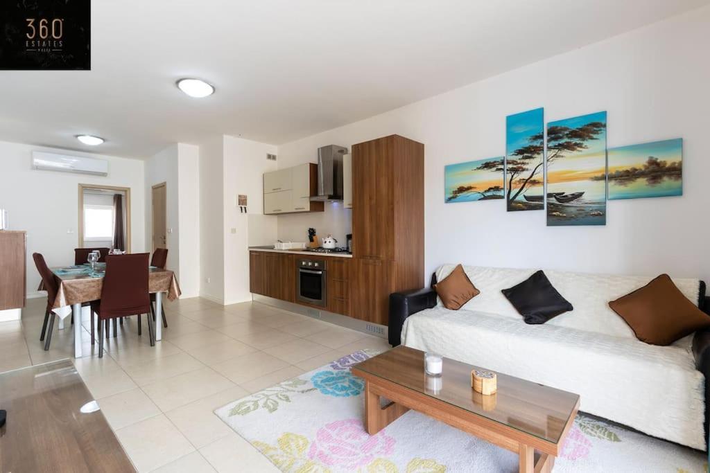 Beautiful, Top Notch 1 Bedroom Apt Just Off The Coast By 360 Estates St. Paul's Bay Exteriör bild
