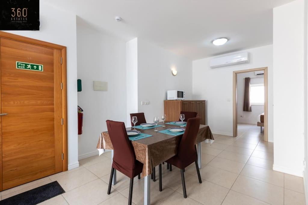Beautiful, Top Notch 1 Bedroom Apt Just Off The Coast By 360 Estates St. Paul's Bay Exteriör bild